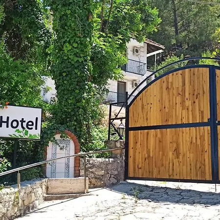 Swiss Eviniz Hotel (Adults Only)